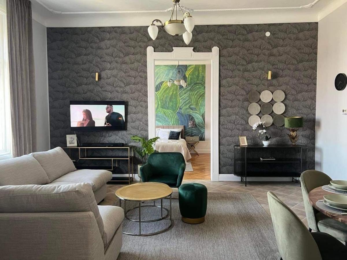 Orangehomes Panthera Luxury Apartment Budapest Esterno foto